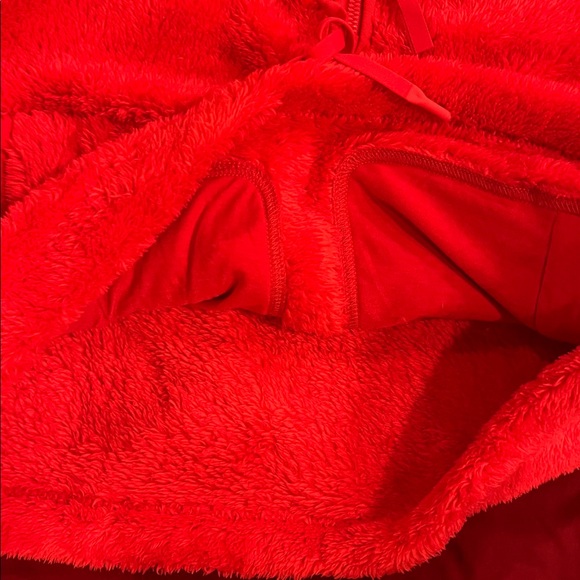 All in Motion Vibrant coral fluffy Fleece Jacket size small NWT - Picture 4 of 8